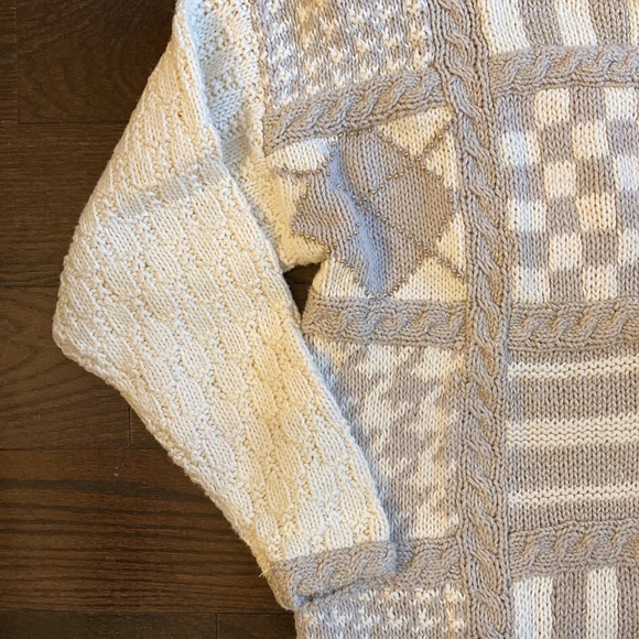 Vintage cable Knit Sweater - Picture 6 of 11